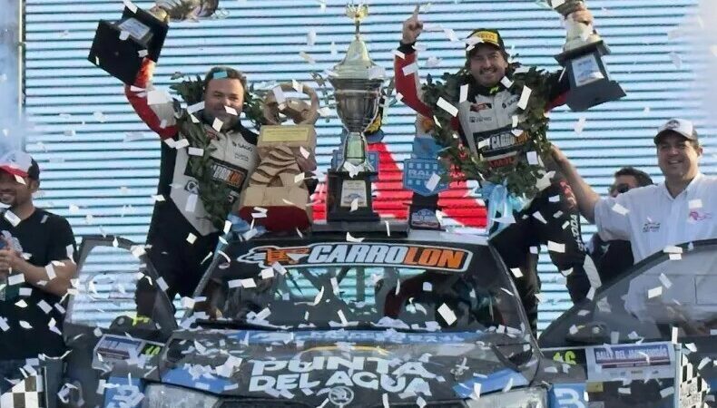 Miguel Baldoni vuelve a coronarse en el Rally del Jaaukanigás. Reviví la ceremonia en DMH TV