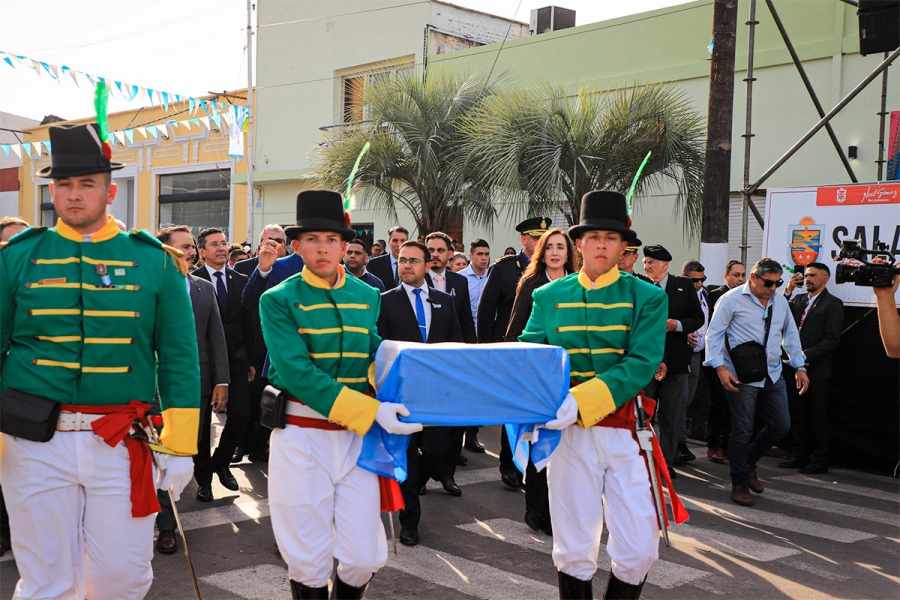 Repatriaron los restos del Sargento Cabral tras 212 años de su muerte