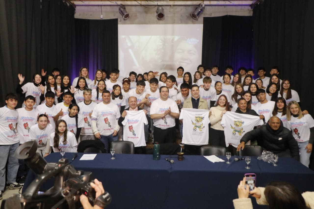 Reconquista presentó la 32ª edición de la Estudiantina Olímpica