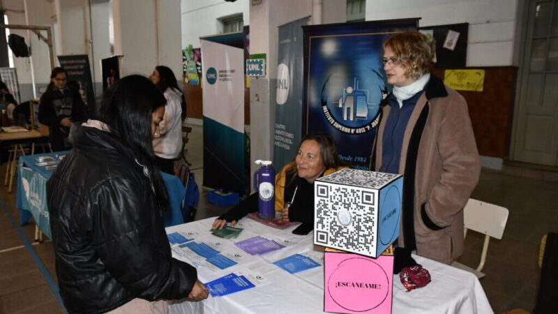 Jornada de orientación profesional en Avellaneda