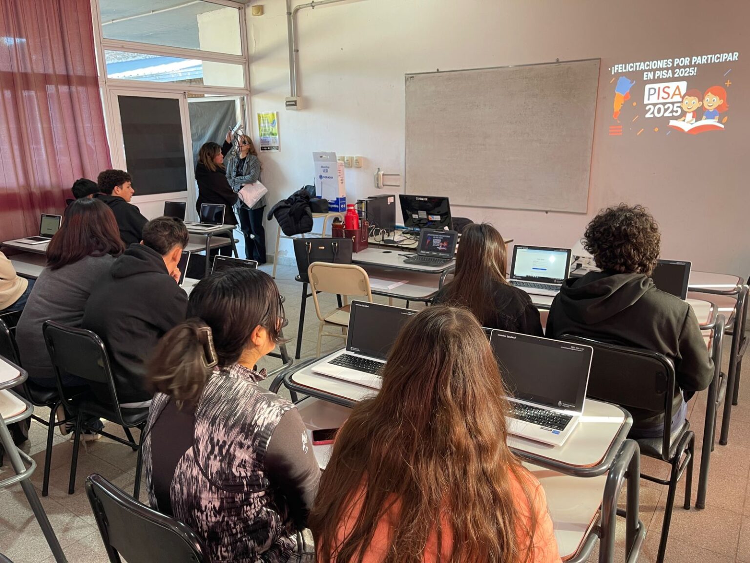 Tres escuelas de Reconquista participaron en la evaluación internacional PISA 2025