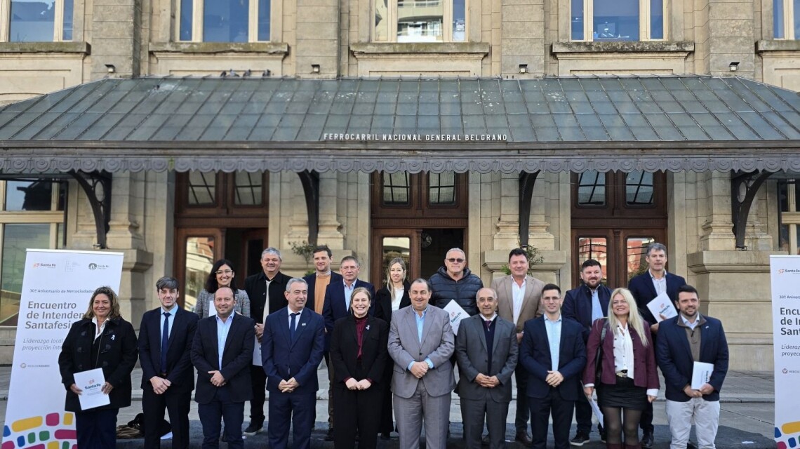 Scaglia: “Acompañamos a nuestras localidades a vincular con el exterior»