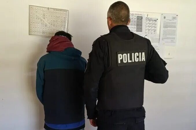 Violencia en el Barrio Luján: la policía detuvo a dos hombres que atacaron a una mujer