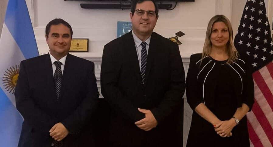 Vallejos fue recibido en la Embajada Argentina en Washington