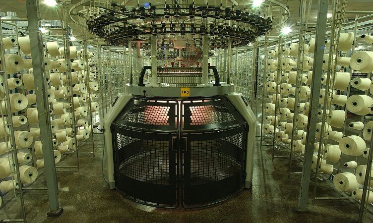 La justicia ordena garantizar electricidad a la Algodonera Avellaneda