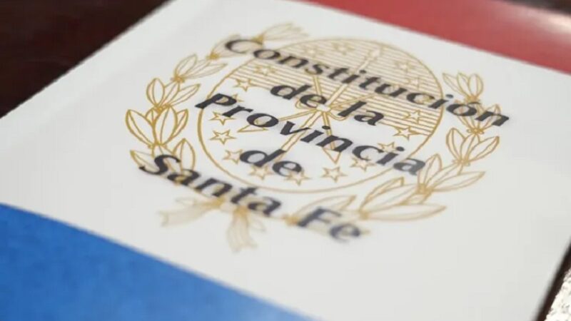 Entró en vigencia la nueva Constitución de Santa Fe tras publicación oficial