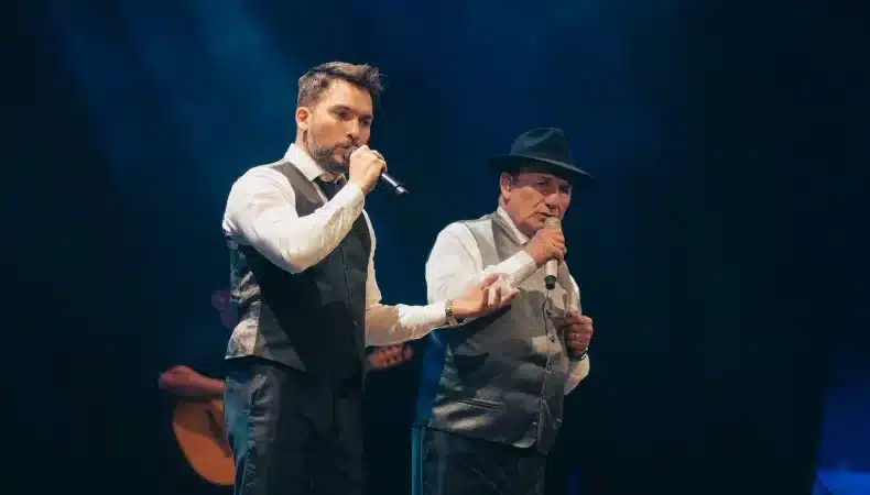 Los de Imaguaré celebran 48 años en el Teatro Juan de Vera