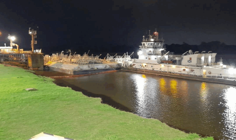 YPF reactiva la terminal fluvial de Barranqueras, Chaco