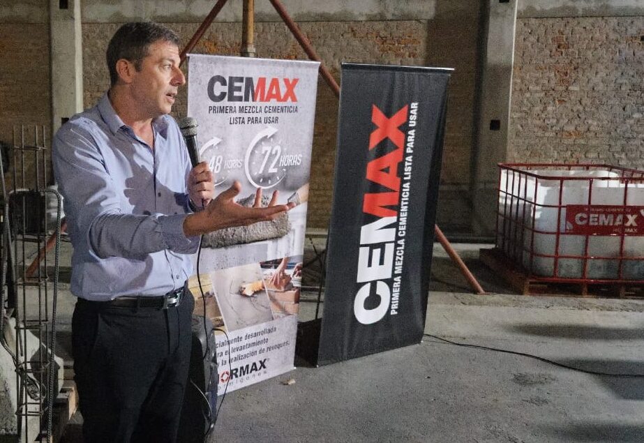 Elías Yapur presentó “Cemax”, un nuevo mortero de larga vida útil para la construcción