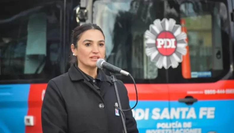 Nombran a Eva Cainelli en la Dirección General de la Policía de Santa Fe