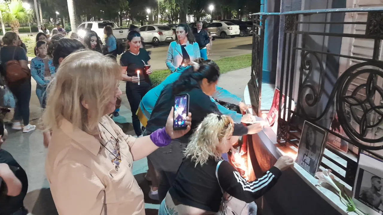 Marcha de antorchas tras el asesinato de Carol Mora y Martín Blanco ¿cómo va la investigación?