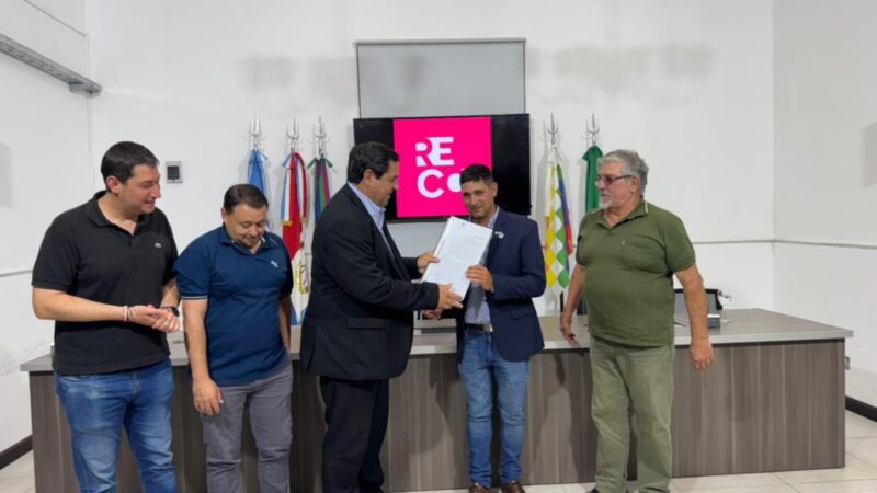 Reconquista impulsa la producción apícola con un nuevo comodato ¿en qué consiste el acuerdo?