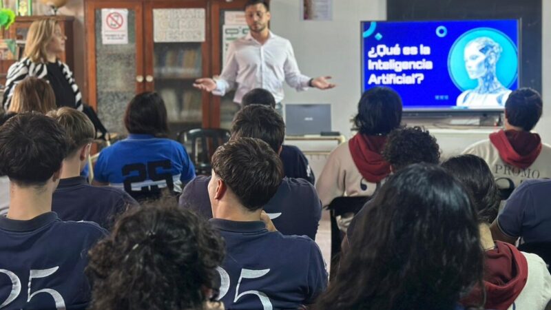 Avanzan las capacitaciones en IA en escuelas del norte santafesino