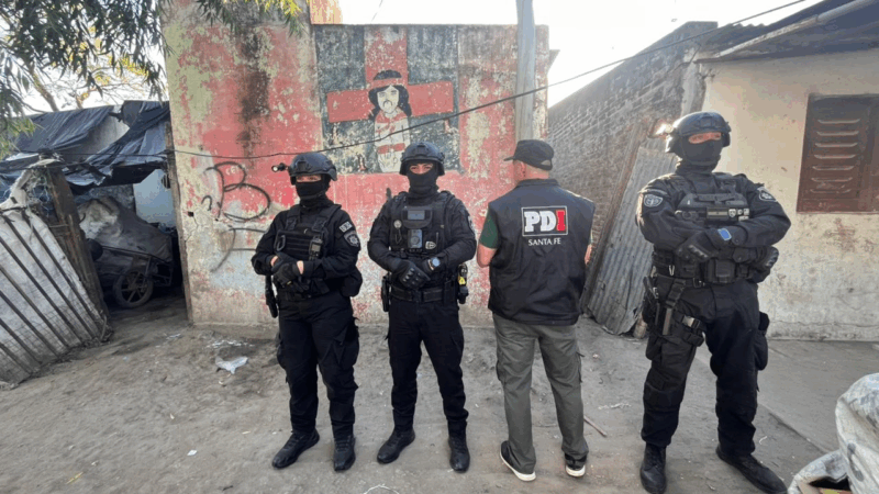 Allanamientos con detenidos por robo en barrios de Reconquista