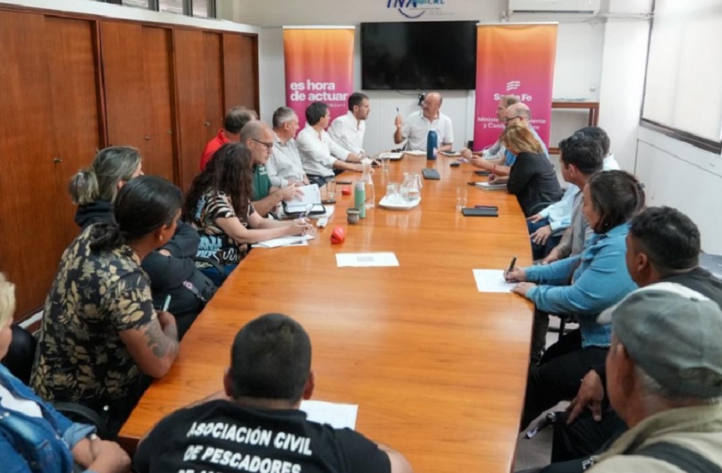 La Provincia reunió a pescadores para analizar medidas que acompañen durante la veda