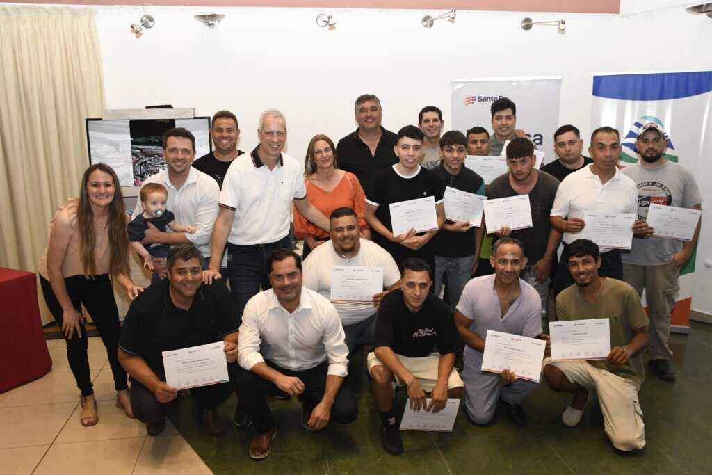 Nuevos egresados de IMPULSA en Avellaneda. Conocé a los egresados