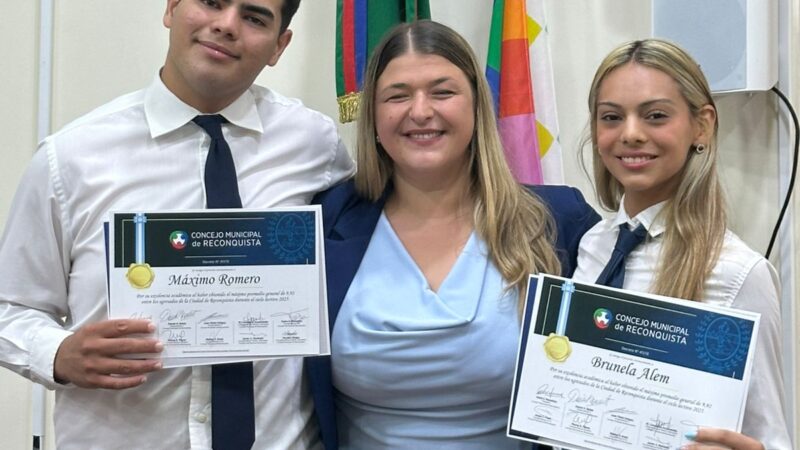 El Concejo Municipal de Reconquista distinguió a estudiantes secundarios