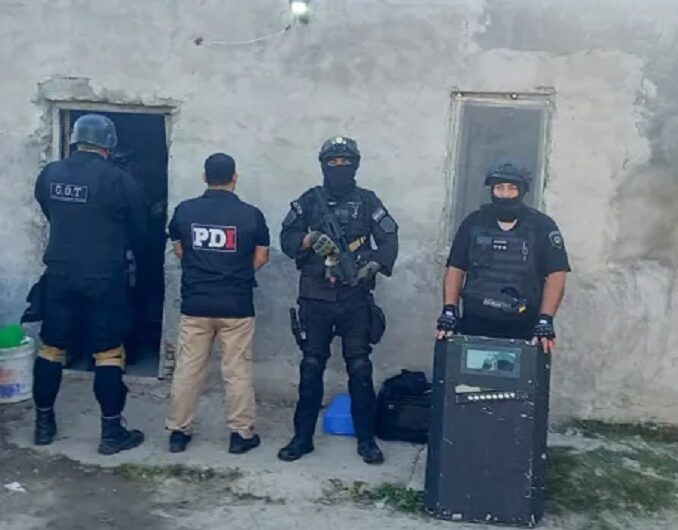 Secuestraron millón de pesos y arrestaron a una mujer en Vera