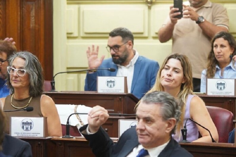 Rojas: «el Presupuesto 2026 prioriza obras estratégicas para el Departamento Vera»