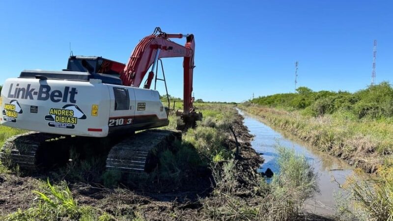 Tras 40 años de reclamos, comenzó la obra hídrica bajo la Ruta 11 en Vera