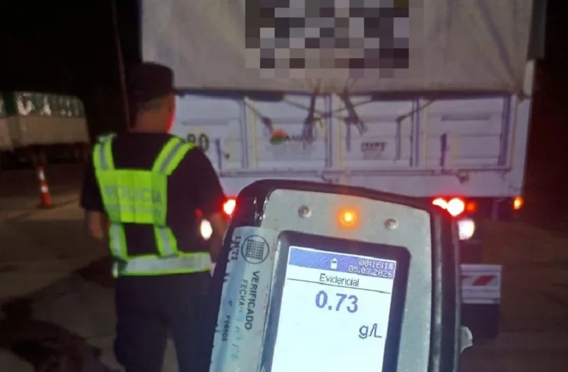 Detectaron a un camionero con alcoholemia positiva en la R 11