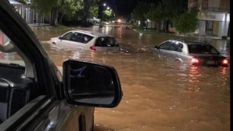 Villa Minetti: despliegan un operativo integral ante lluvias que superaron los 200 milímetros