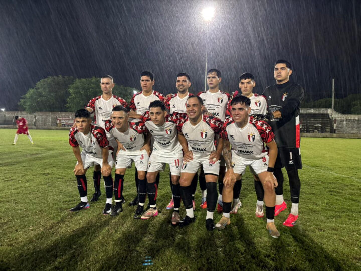 Se repartieron puntos en el Héctor «Ñato» Vacou: Atlético y Tiro y Adelante igualaron 1-1