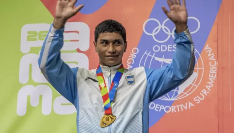 El Oro Suramericano llega a casa: invitan a recibir al boxeador Nicolás Peralta ¡Sumate a la caravana!