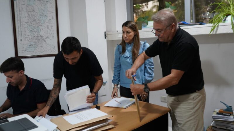 La Provincia abre ofertas para la compra de 10 retroexcavadoras destinadas a zonas rurales