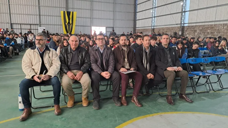 Transición energética e IA: expertos y empresas de la región en el segundo seminario de la UTN Reconquista