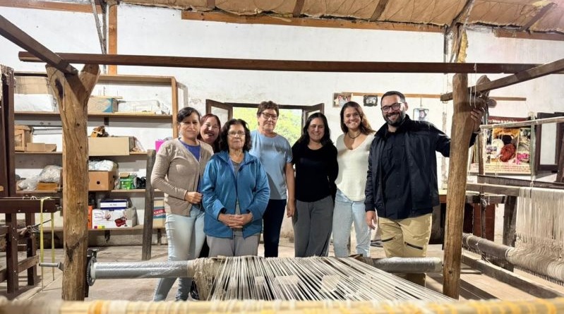 El diputado Rojas promueve a emprendedoras del Departamento Vera