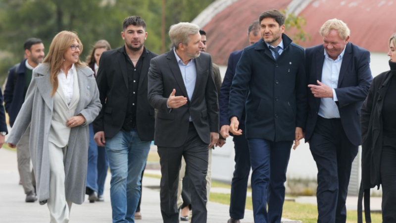 Pullaro reivindicó la regionalización como “el camino del desarrollo y la producción”