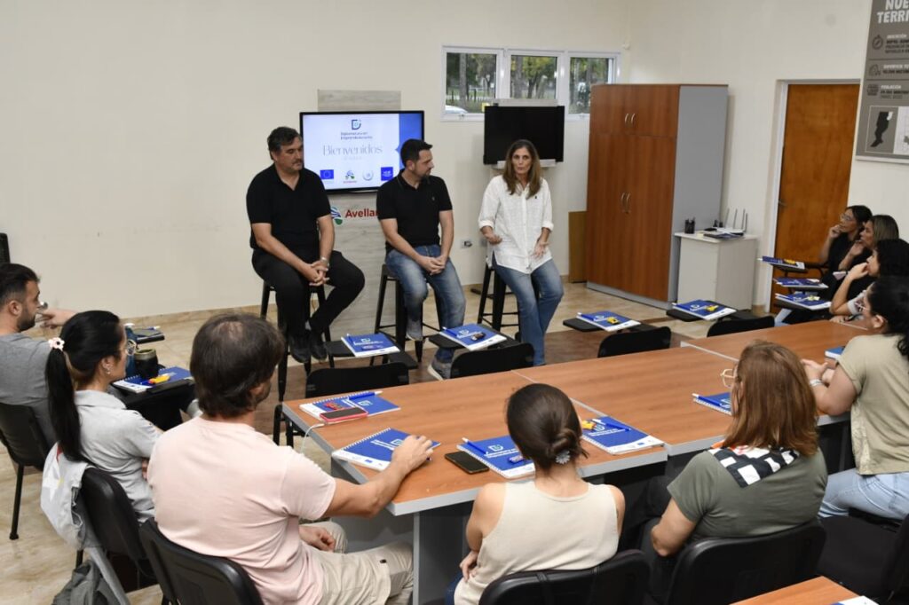 Avellaneda refuerza su acompañamiento a emprendedores locales