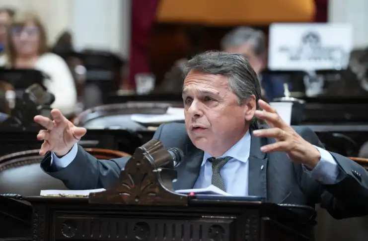 Giuliano: “Quitar los pasajes gratuitos a las personas con discapacidad es una muestra más de esta temporada de injusticia»