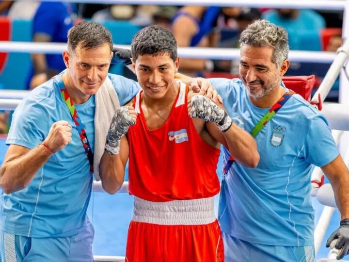 Reconquista recibió a Nico Peralta, campeón sudamericano juvenil de boxeo
