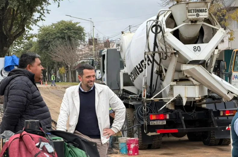 Avellaneda avanza con la reconstrucción total de la calzada en un tramo de calle 18