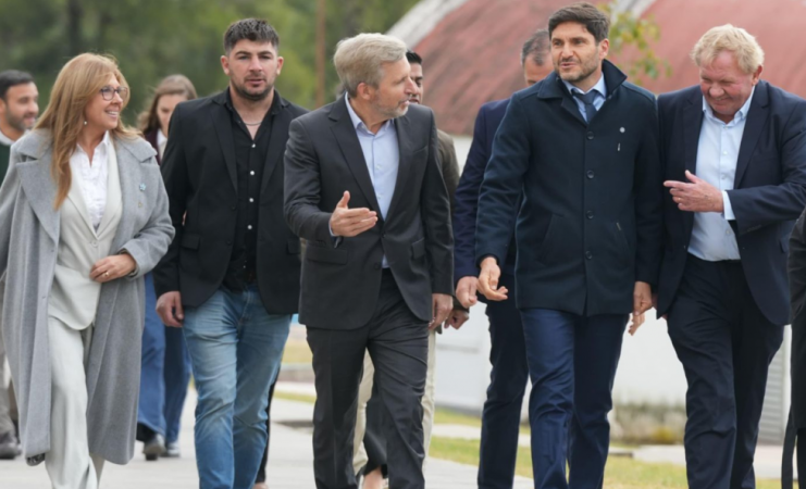 Pullaro reivindicó la regionalización como “el camino del desarrollo y la producción”