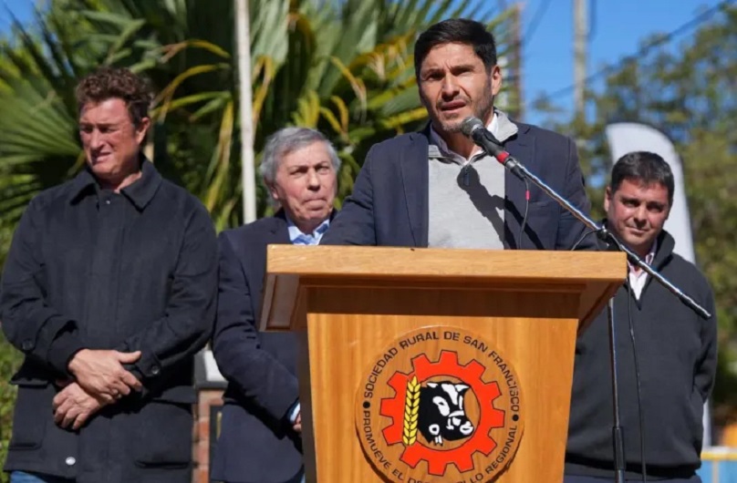 El Gobernador Pullaro reclamó el fin de las retenciones al campo en TodoLáctea 2026