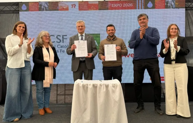 Avellaneda y la Universidad Católica firmaron un convenio para instalar la carrera de Veterinaria