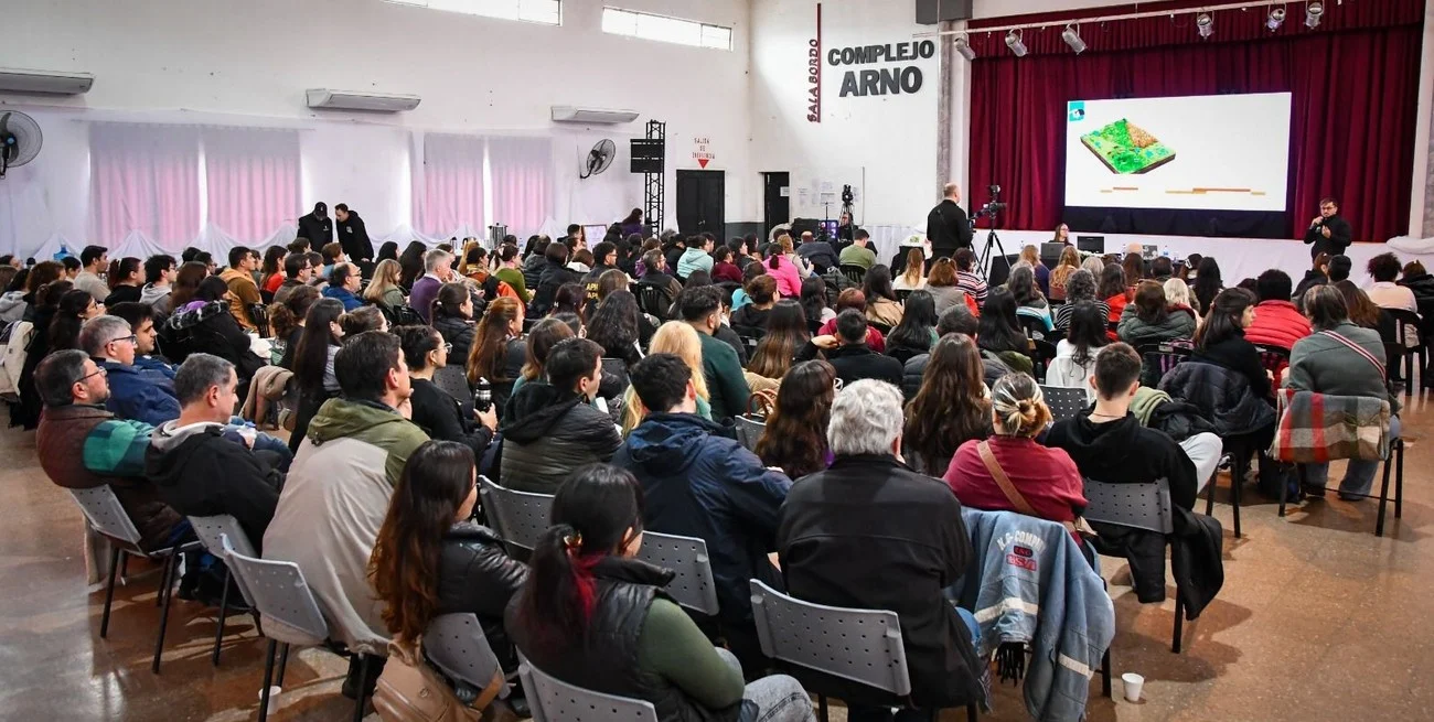 Villa Ocampo reunió a 200 profesionales en el Foro Nacional de Humedales