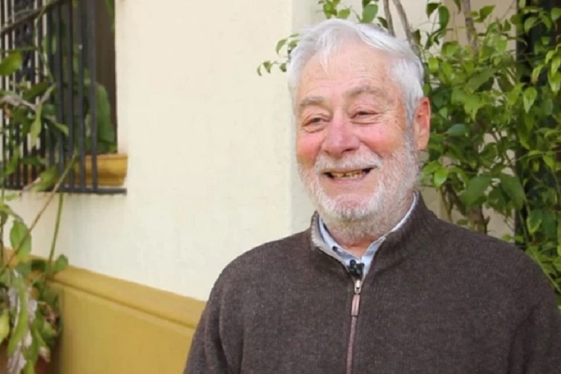 Malabrigo homenajea al Padre Mamerto Menapace con un encuentro de escritores