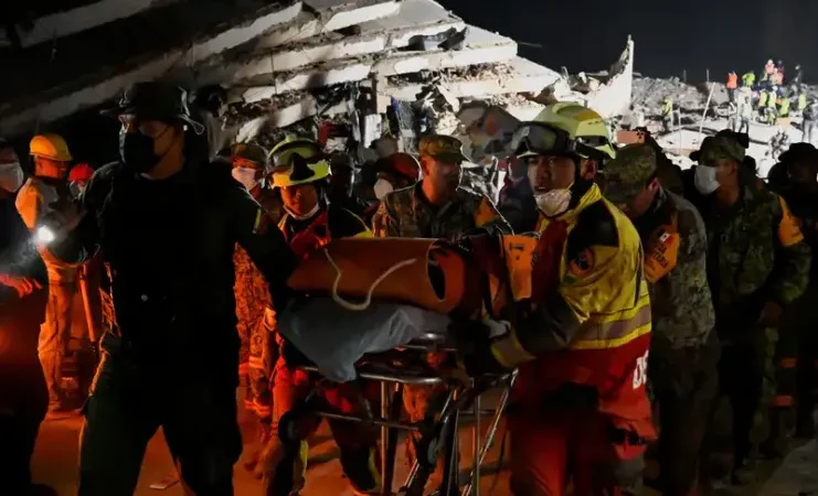 Venezuela elevó a 1.450 la cifra de muertos por los terremotos
