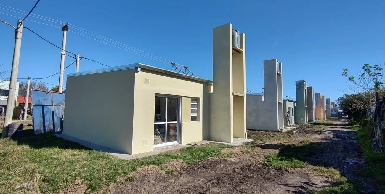 Sortearon 12 viviendas que se construyen en un barrio residencial de Malabrigo