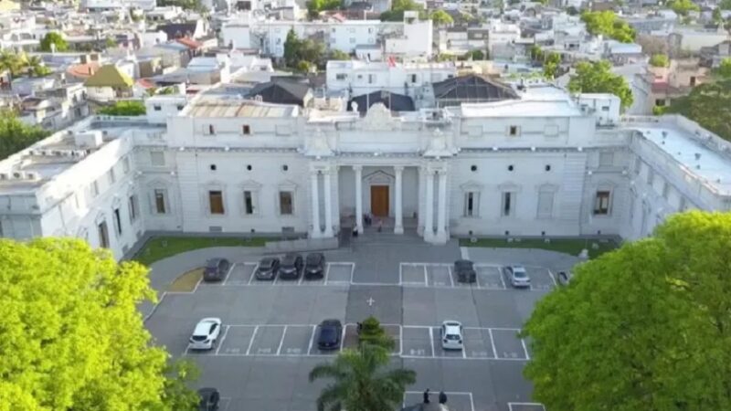 La Legislatura define este jueves si prohíbe la actividad de los cuidacoches