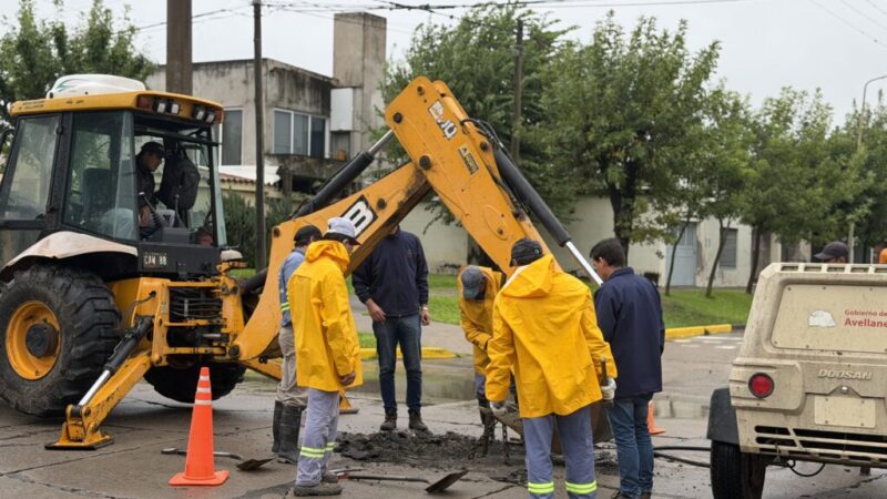 Recomiendan no conectar desagües pluviales a la red cloacal de Avellaneda ¿Cuál es el motivo?