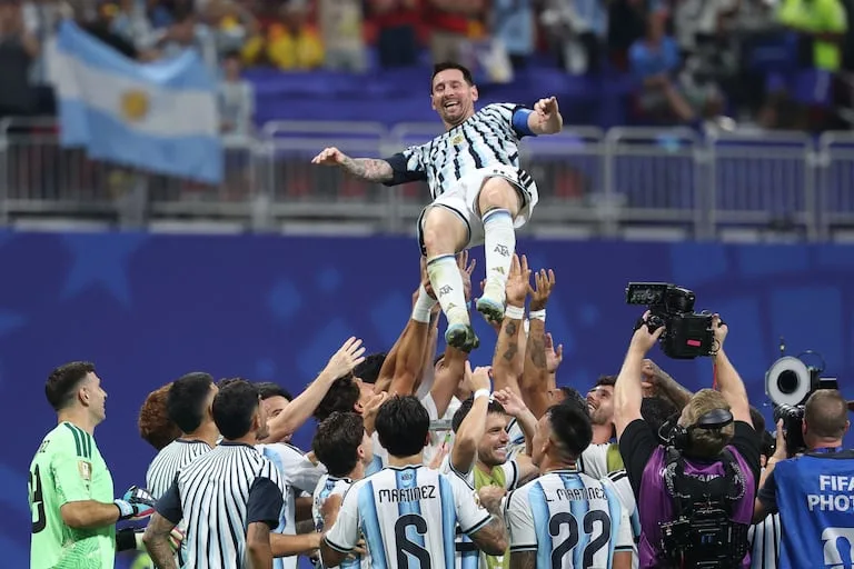 Argentina se prepara para enfrentar a Suiza por un lugar en semifinales