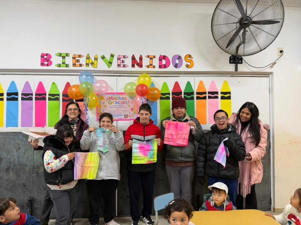El Centro de Cuidados Infantiles recibió a estudiantes de la Esc. Especial Nº 1248