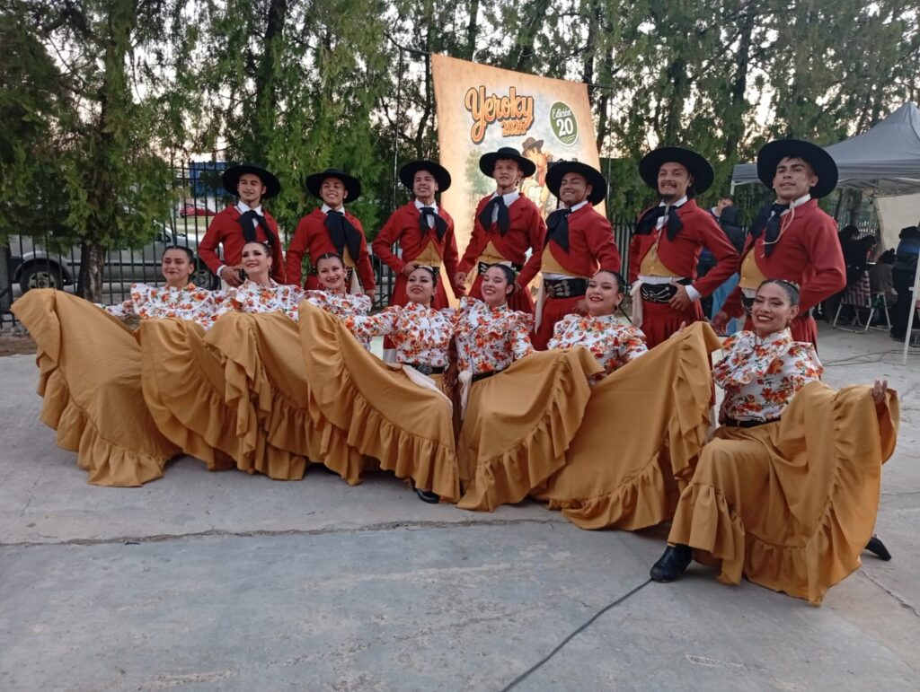 Premiaron a la Compañía Municipal de Danzas Folklóricas de Avellaneda en Corrientes