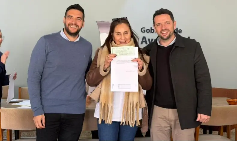 Avellaneda distribuyó cerca de $50 millones para mantenimiento y equipamiento de edificios educativos