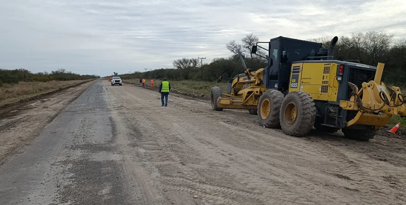 Comenzó la repavimentación de la Ruta 83 S, acceso a La Gallareta desde la Ruta 11